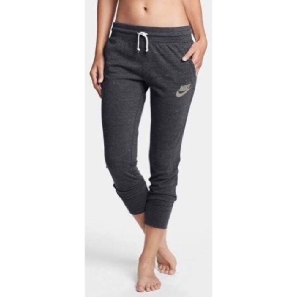 grey nike sweatpants